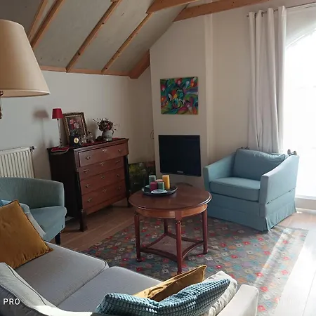 Semesterbostad Maison Royale *